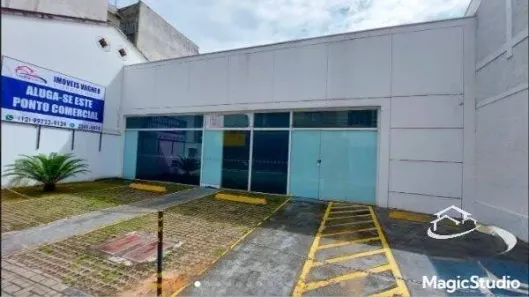 Ponto Comercial para alugar, 393m² no Centro, Lorena