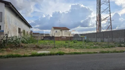 Lote/Terreno à venda, 300m² no Parque Santa Felícia Jardim, São Carlos