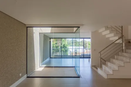Casa de Condomínio com 3 Quartos à venda, 294m² no Santo Inácio, Curitiba