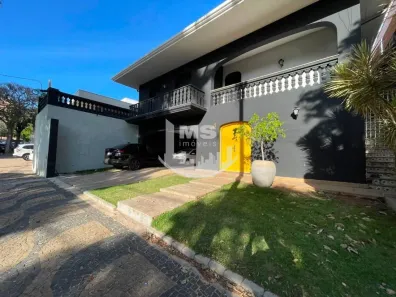 Imóvel Comercial com 4 Quartos para alugar, 375m² no Nova Campinas, Campinas