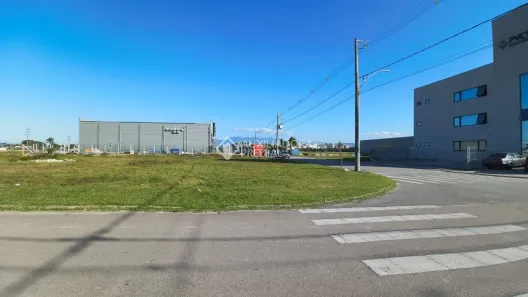 Lote/Terreno à venda, 698m² no Sertão do Maruim, São José