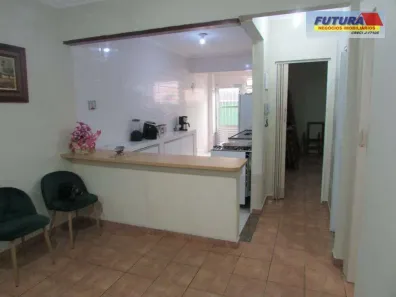 Apartamento com 2 Quartos à venda, 65m² no Itararé, São Vicente