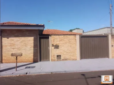 Casa com 2 Quartos à venda, 140m² no , Jardinópolis