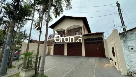 Sobrado com 5 Quartos à venda, 414m² no Setor Leste Vila Nova, Goiânia