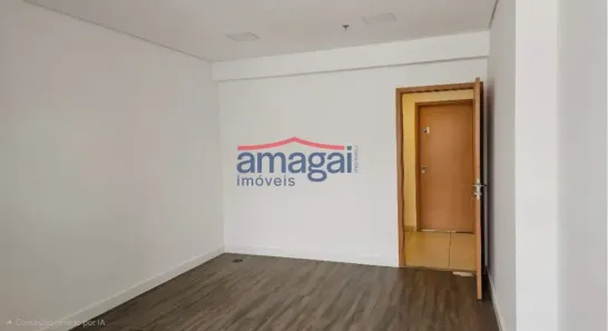 Sala Comercial à venda, 28m² no Centro, Jacareí