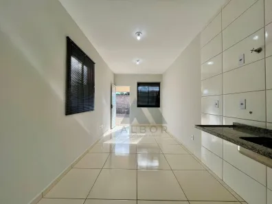 Casa de Condomínio com 2 Quartos para alugar, 49m² no Vila Popular, Itapetininga