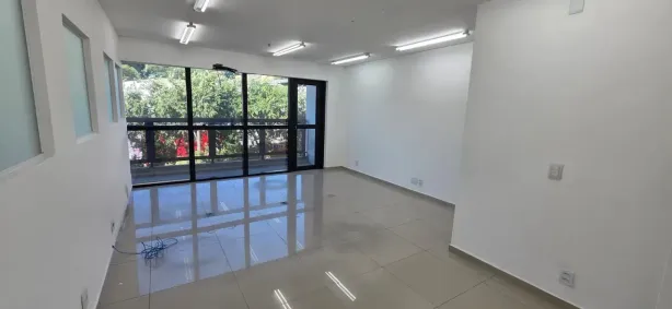 Sala Comercial para alugar, 76m² no Centro, Diadema