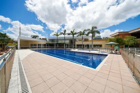 Lote/Terreno à venda, 951m² no São Pedro, Juiz de Fora