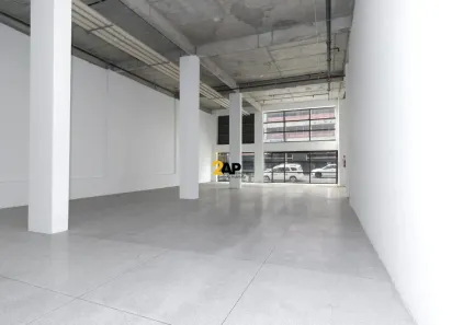 Ponto Comercial para alugar, 650m² no Butantã, São Paulo