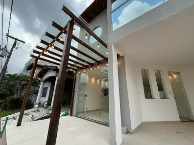 Sobrado com 3 Quartos à venda, 360m² no Quarenta Horas (Coqueiro), Ananindeua