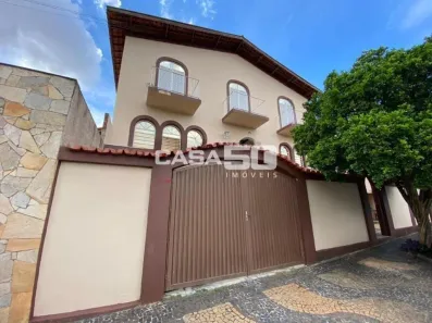Sobrado com 3 Quartos à venda, 197m² no Vila João Jorge, Campinas