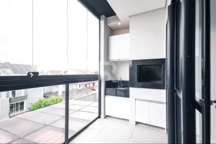 Apartamento com 2 Quartos para alugar, 110m² no Santo Inácio, Curitiba
