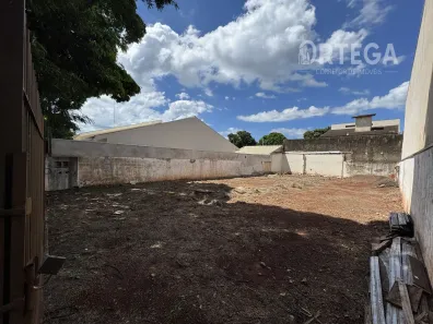 Lote/Terreno à venda, 300m² no Jardim América, Maringá