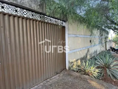 Casa com 3 Quartos à venda, 150m² no Parque das Flores, Goiânia
