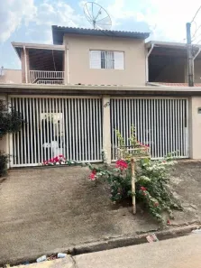 Sobrado com 3 Quartos à venda, 176m² no Parque Residencial das Andorinhas, Cosmópolis