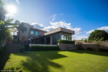 Casa de Condomínio com 4 Quartos à venda, 455m² no , Álvares Machado