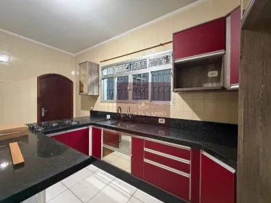 Casa com 3 Quartos para alugar, 120m² no Guilhermina, Praia Grande