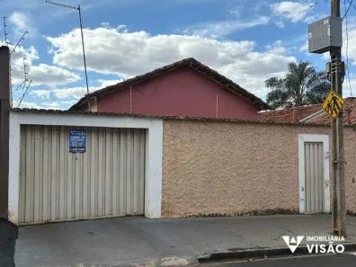 Casa com 3 Quartos à venda, 50m² no Conjunto Manoel Mendes, Uberaba