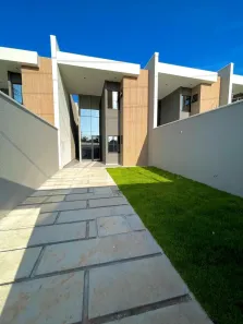 Sobrado com 4 Quartos à venda, 131m² no Mangabeira, Eusébio