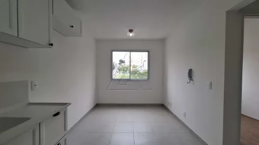 Apartamento com 2 Quartos para alugar, 33m² no Jardim Celeste, São Paulo