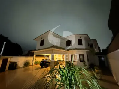 Casa com 4 Quartos para alugar, 350m² no Interlagos, São Paulo