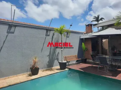 Sobrado com 4 Quartos à venda, 300m² no Jardim Alvorada, São José dos Campos