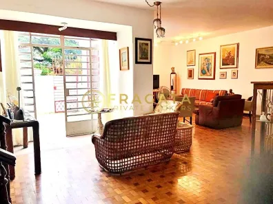 Casa com 4 Quartos à venda, 400m² no Pacaembu, São Paulo