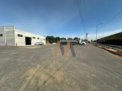 Galpão/Depósito/Armazém para alugar, 640m² no Águas Mortas, Gravataí