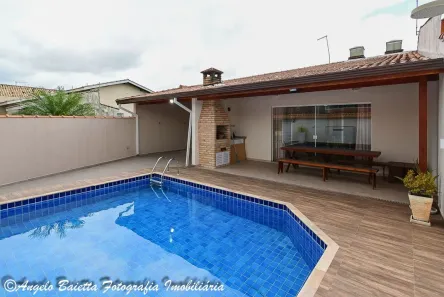 Casa com 3 Quartos à venda, 140m² no Parque Balneario Oasis, Peruíbe