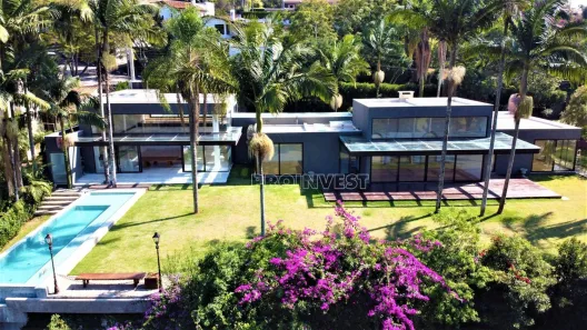Casa de Condomínio com 4 Quartos à venda, 800m² no Vila de São Fernando, Cotia