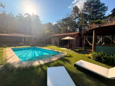 Casa com 7 Quartos à venda, 9881m² no Araras, Petrópolis