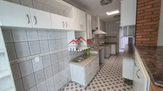 Casa com 3 Quartos para alugar, 240m² no Vila Municipal, Jundiaí