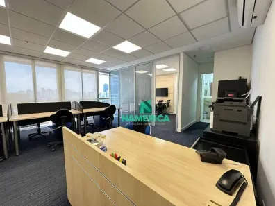 Sala Comercial para alugar, 115m² no Vila São Francisco (Zona Sul), São Paulo