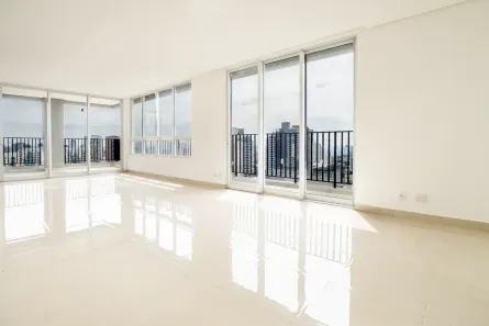 Apartamento com 3 Quartos à venda, 185m² no Serrinha, Goiânia