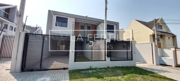 Sobrado com 3 Quartos à venda, 125m² no Boqueirão, Curitiba