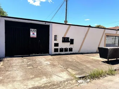Casa com 2 Quartos para alugar, 90m² no Jardim Guanabara, Goiânia