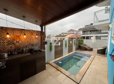 Casa de Condomínio com 3 Quartos à venda, 250m² no Taquara, Rio de Janeiro