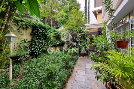 Casa com 4 Quartos à venda, 271m² no Sumaré, São Paulo