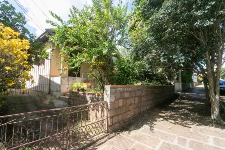 Casa com 2 Quartos à venda, 108m² no Vila Ipiranga, Porto Alegre