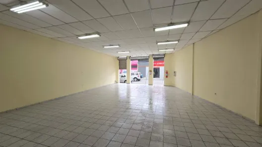 Sala Comercial para alugar, 234m² no Vila Joana, Jundiaí