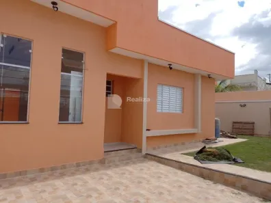 Casa com 3 Quartos à venda, 80m² no Piracangaguá, Taubaté