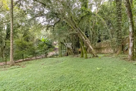 Lote/Terreno à venda, 745m² no Santa Felicidade, Curitiba