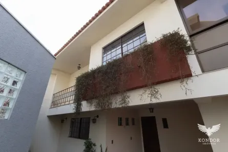 Sobrado com 3 Quartos para alugar, 119m² no Santa Felicidade, Curitiba