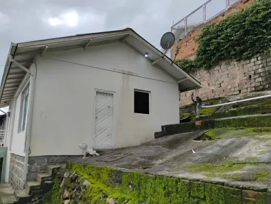 Casa com 2 Quartos à venda, 82m² no Agronômica, Florianópolis
