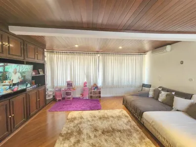 Sobrado com 3 Quartos à venda, 180m² no Jardim Rosa Maria, São Paulo