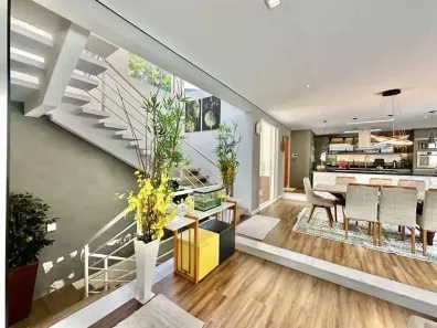 Sobrado com 4 Quartos à venda, 484m² no Chácara Santa Lúcia, Carapicuíba