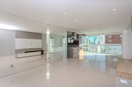 Apartamento com 3 Quartos à venda, 120m² no Centro, Balneário Camboriú