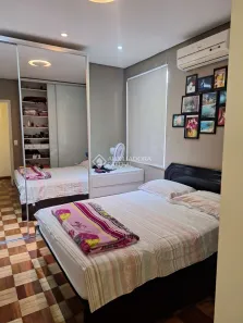Apartamento com 2 Quartos à venda, 67m² no Centro Histórico, Porto Alegre