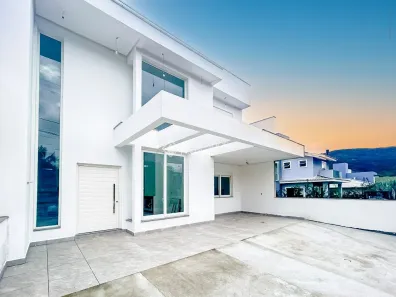 Casa com 4 Quartos à venda, 190m² no Ambrósio, Garopaba