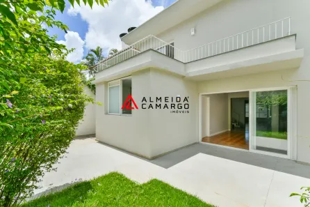 Casa com 3 Quartos à venda, 260m² no Jardim Luzitânia, São Paulo